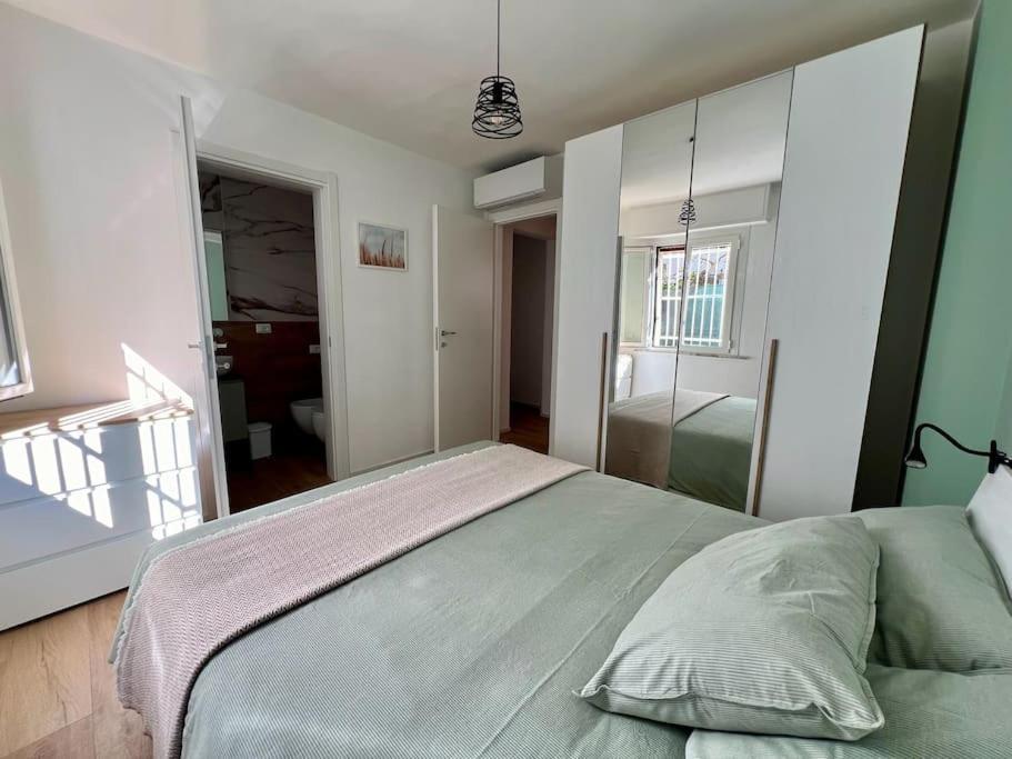 Apartment Casa Silvia, Bilocale Nuovo A 100 Mt Dal Mare