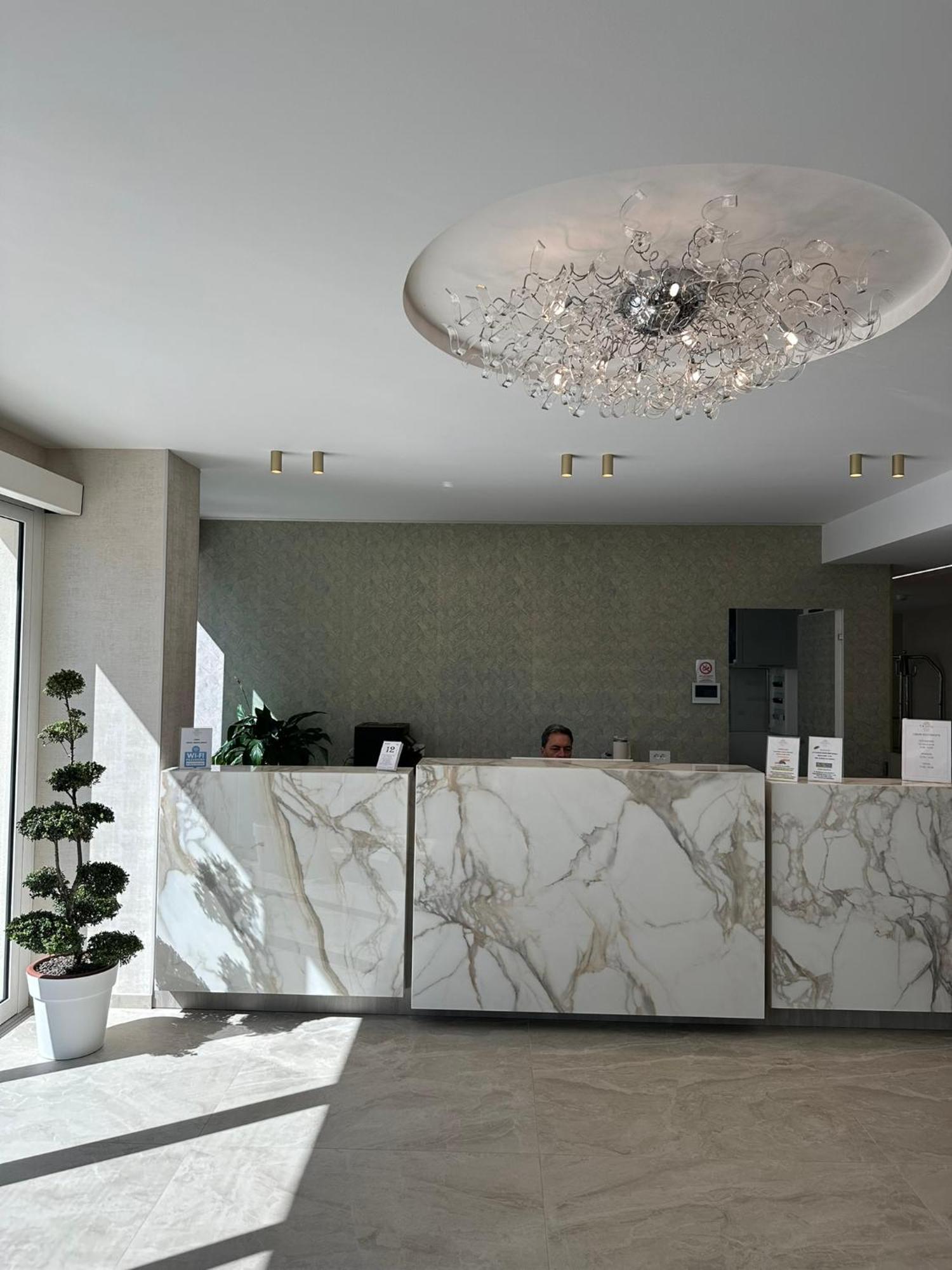 Tropic - Fronte Mare Hotel 3*
