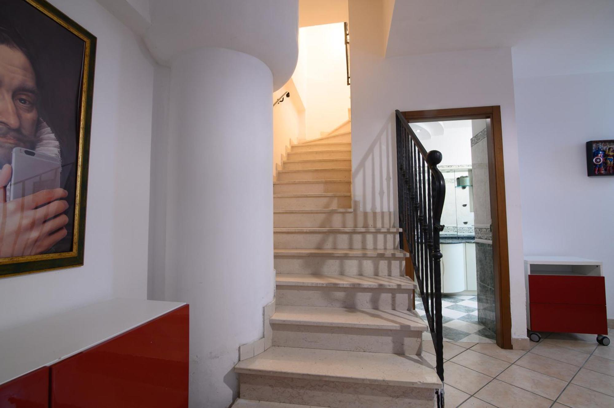 Villa Panoramica Con Giardino A