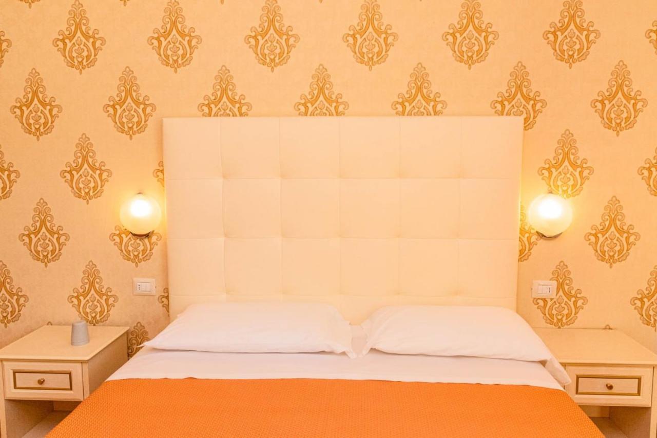 Hotel Ariston