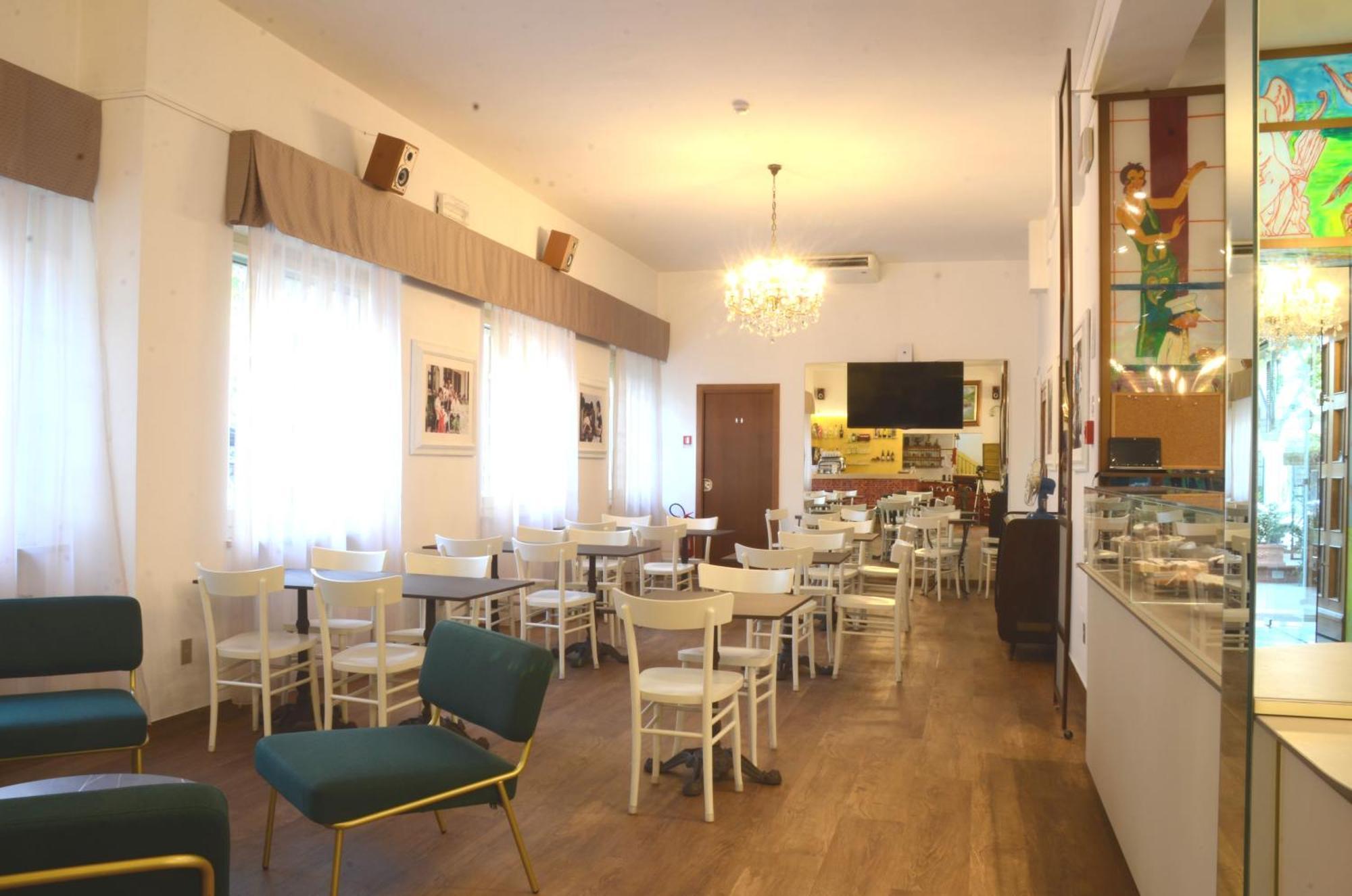 Ariston 2* Riccione