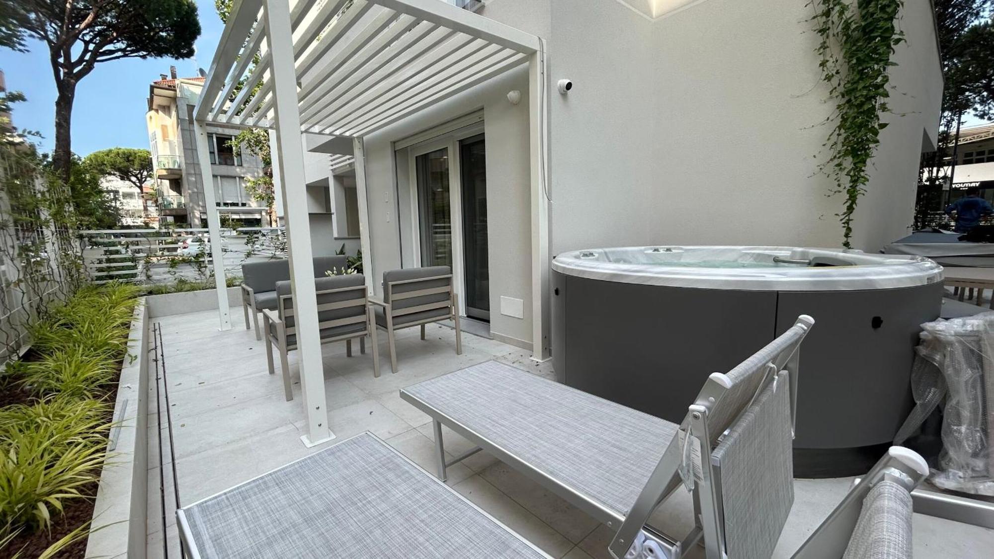 Luisiana Luxury-flexrent Abissinia * Riccione