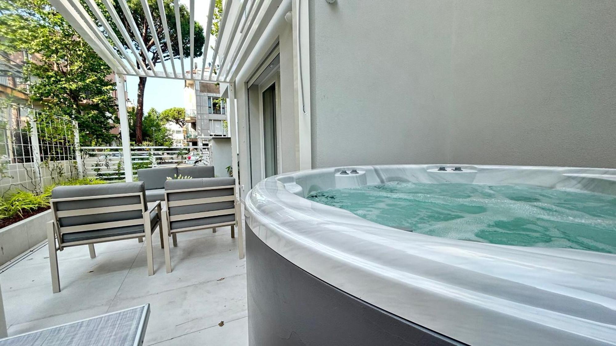 Luisiana Luxury-flexrent Abissinia * Riccione