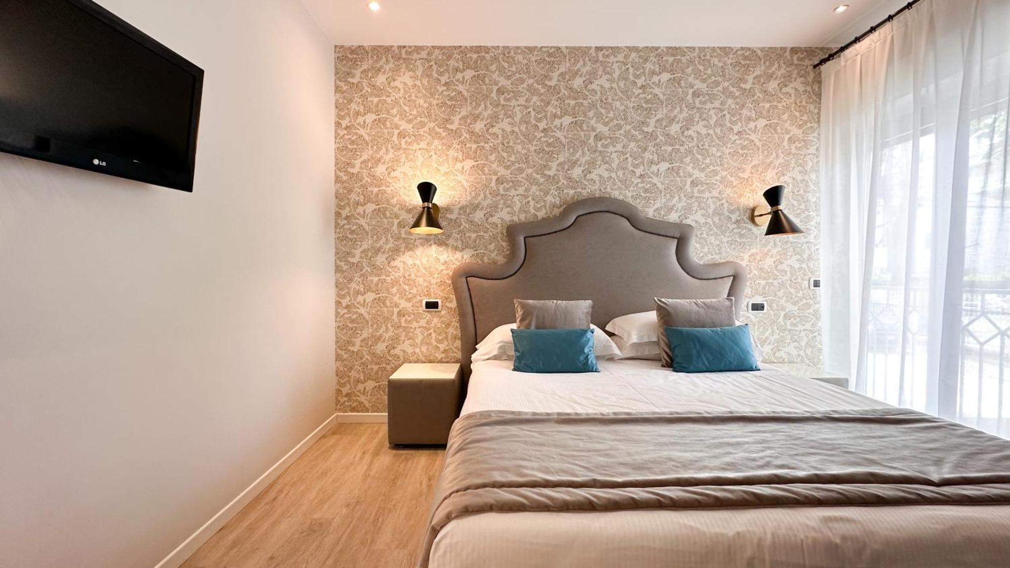 Lungomare - Charming Aparthotel 4*