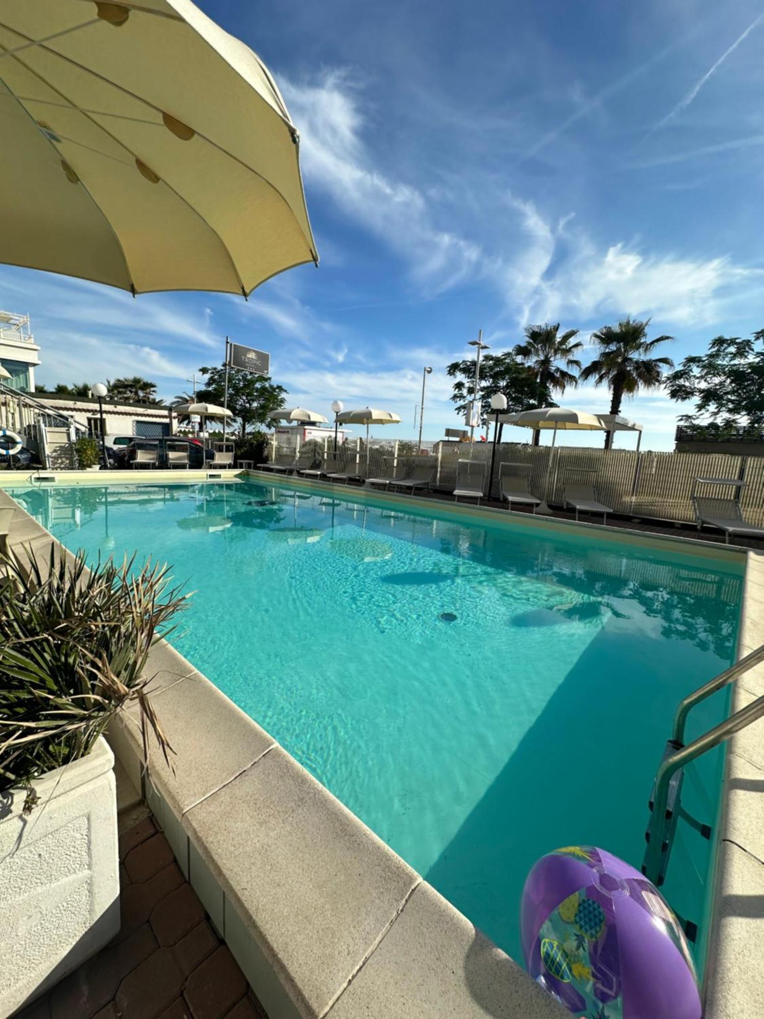 Tropic - Fronte Mare 3* Riccione