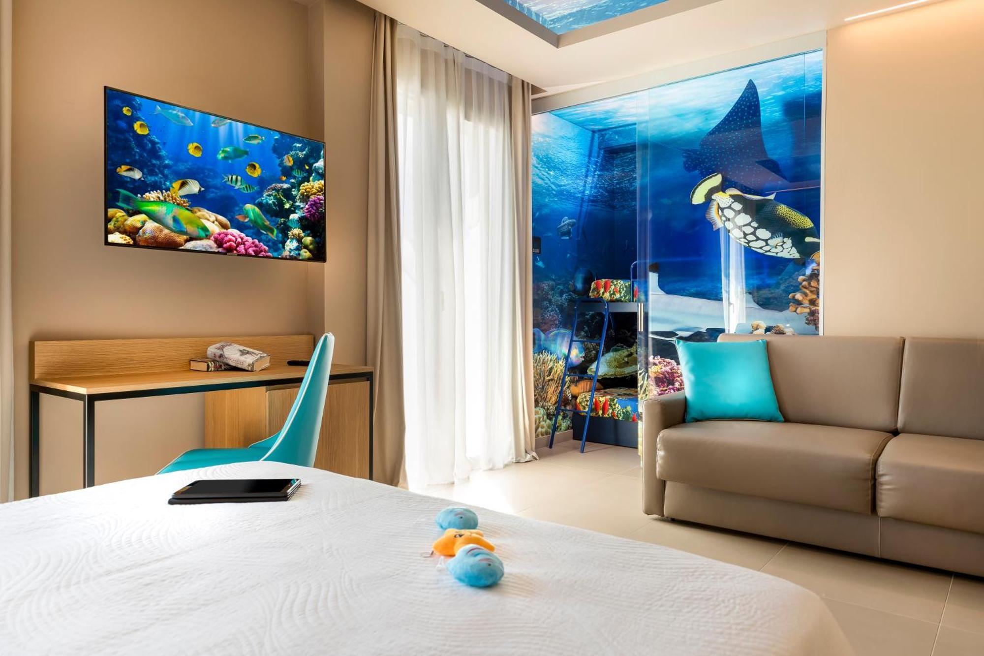 Hotel Adlon - Fronte Mare 3*