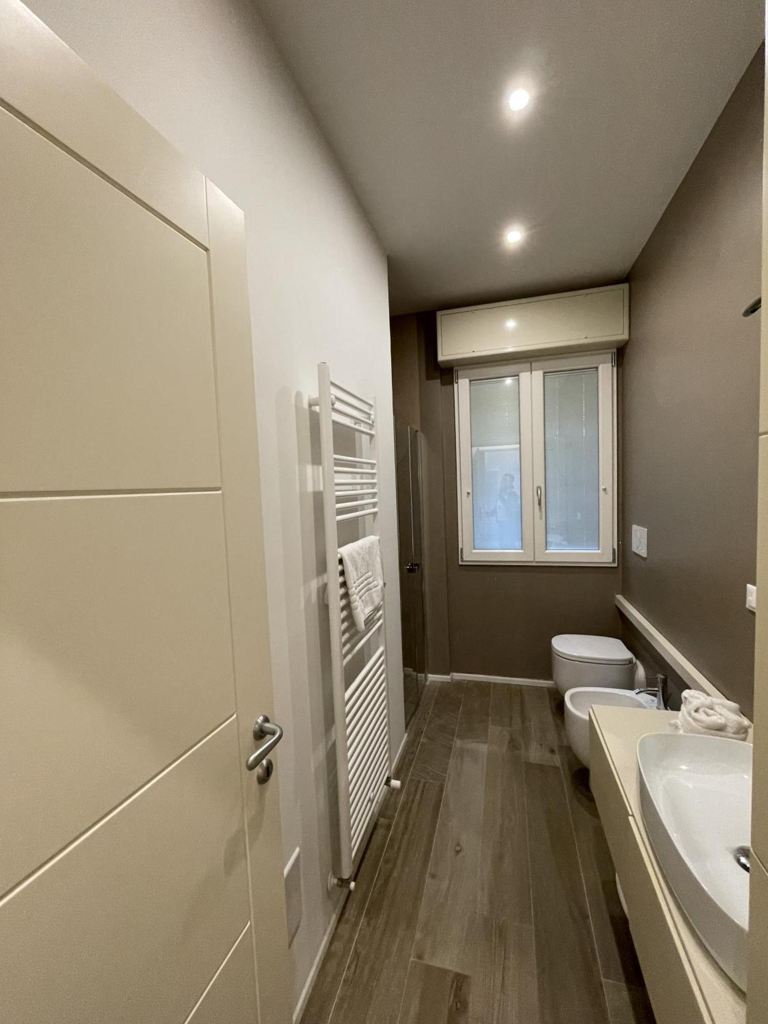 Apartment Comodo Con 2 Riccione