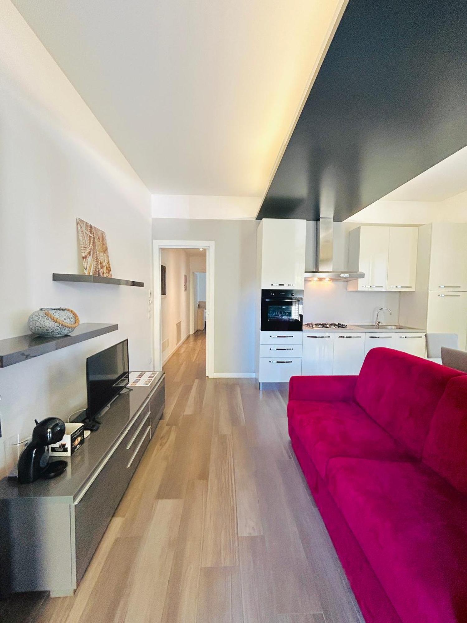 Menotti 3a-flexrent Abissinia Riccione