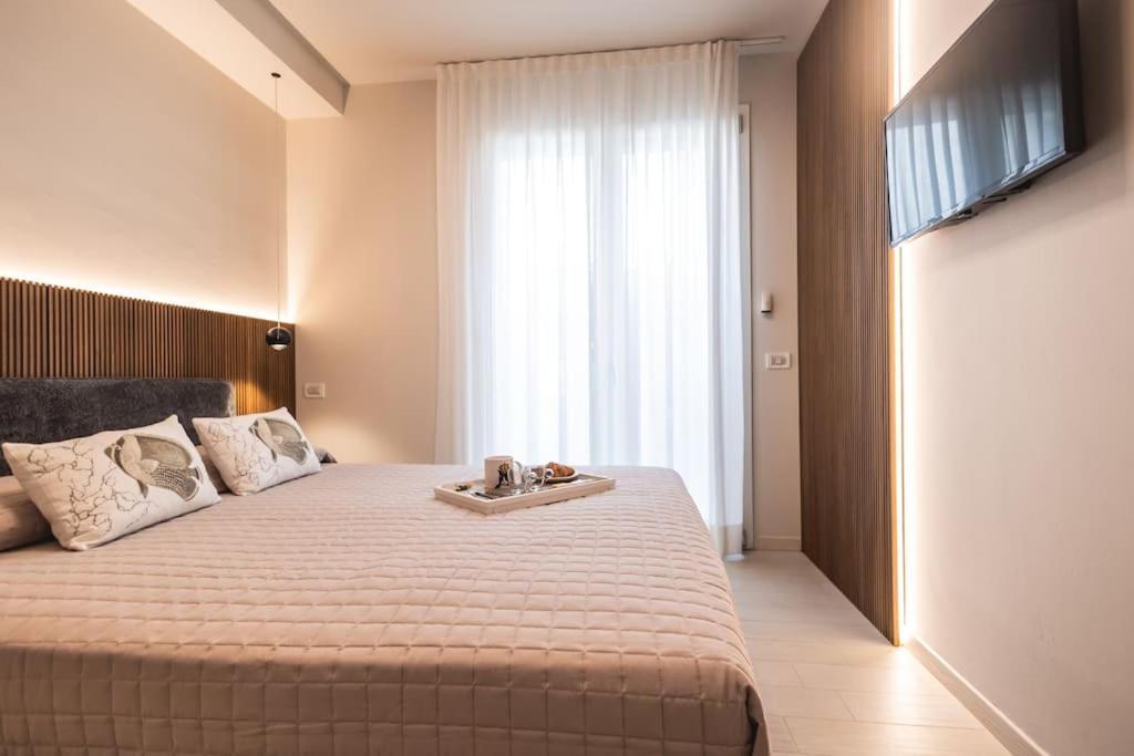 New Modern Seaside House With Garage Riccione