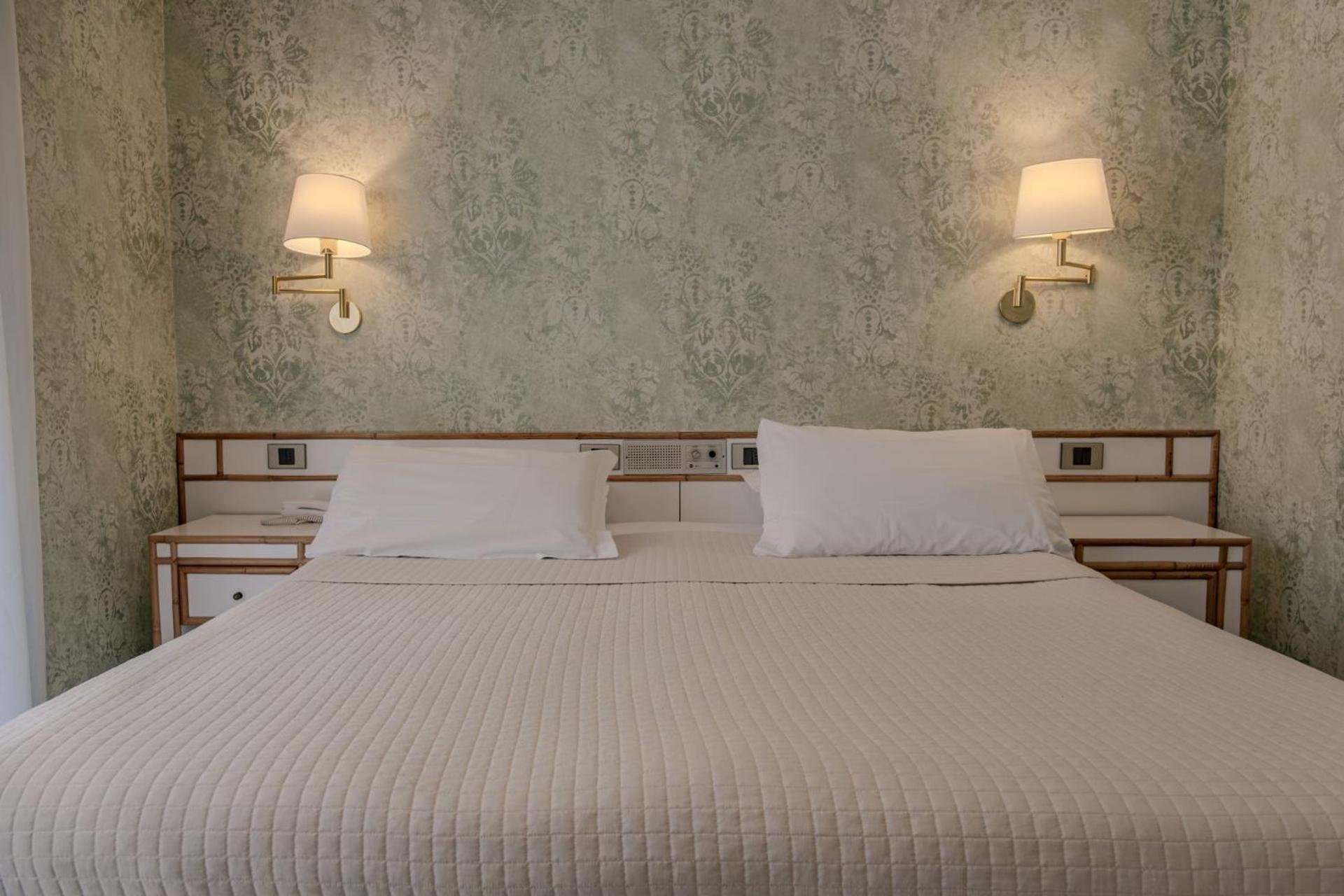 President - Vintage In Centro 4* Riccione