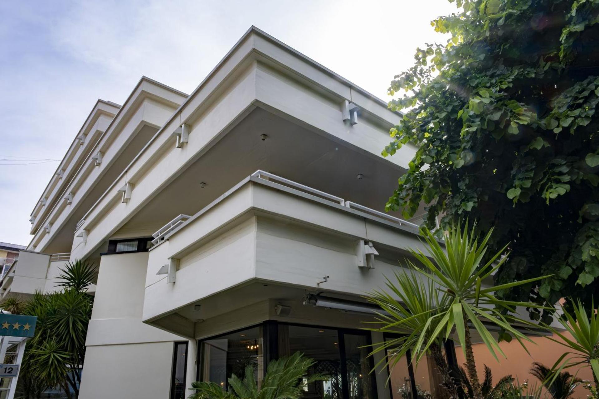 President Hotel
