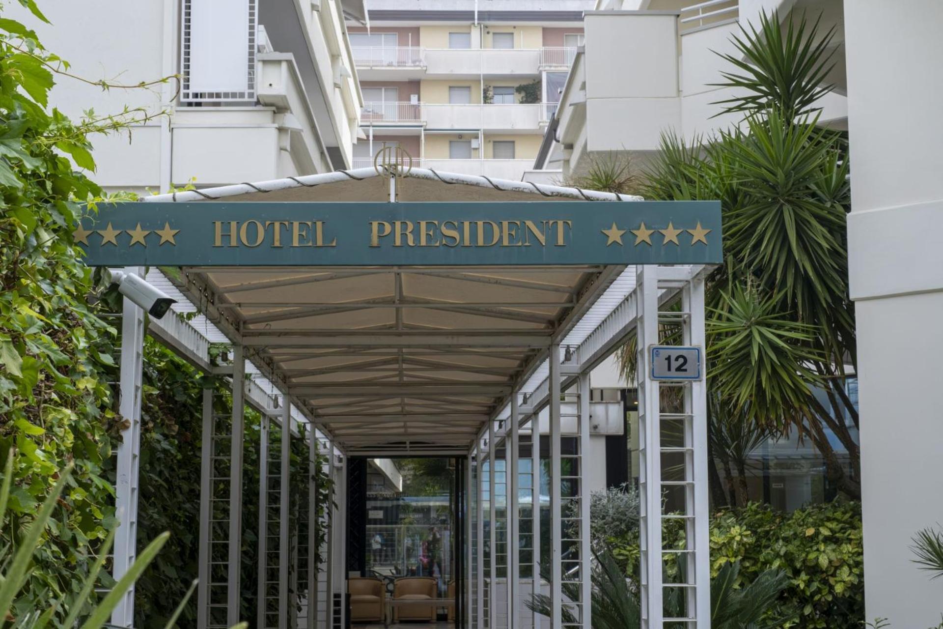 President - Vintage In Centro Hotel 4*