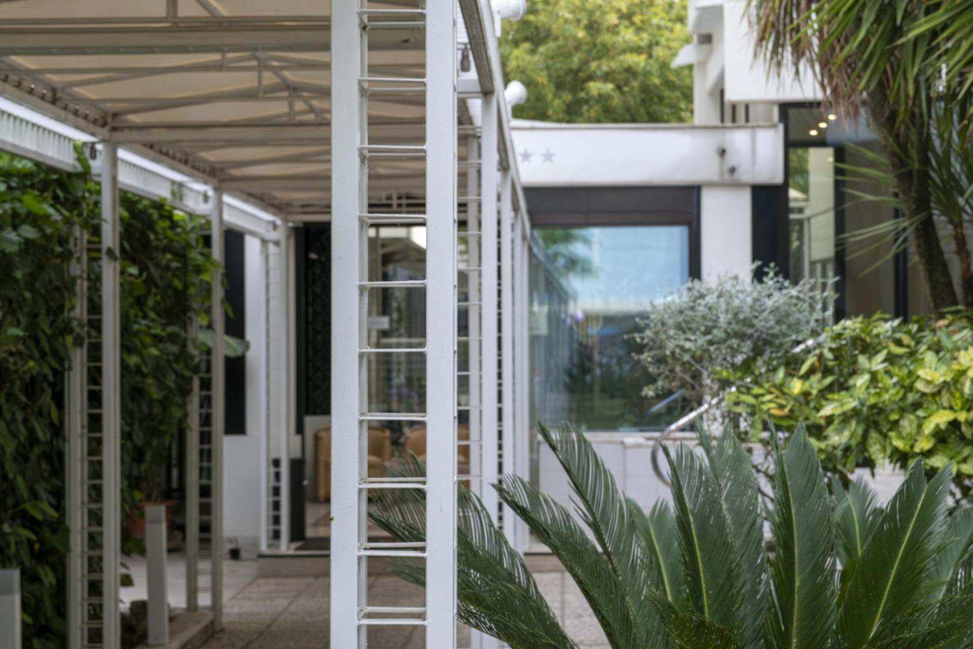 President - Vintage In Centro 4*