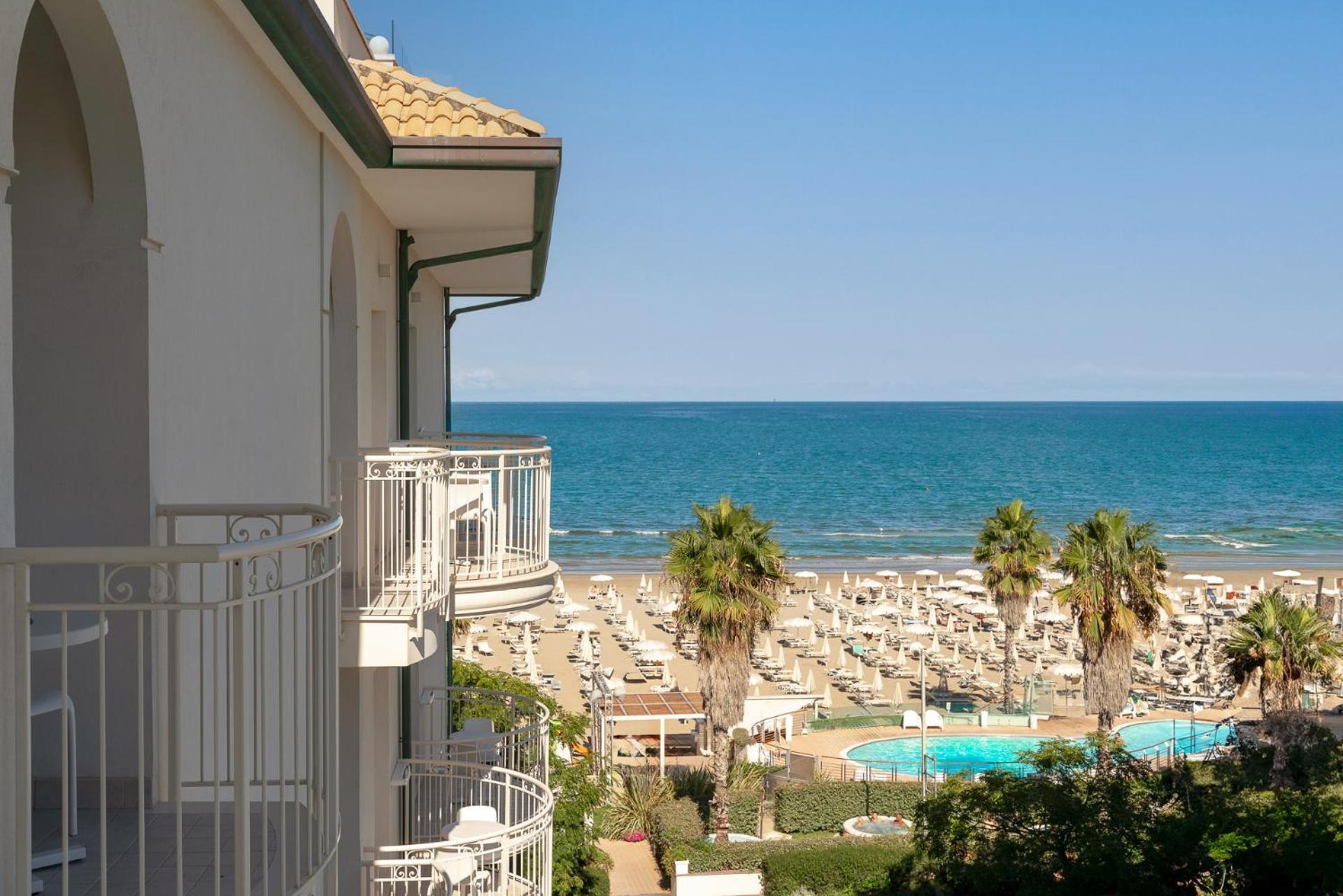 Ca' Bianca 3* Riccione