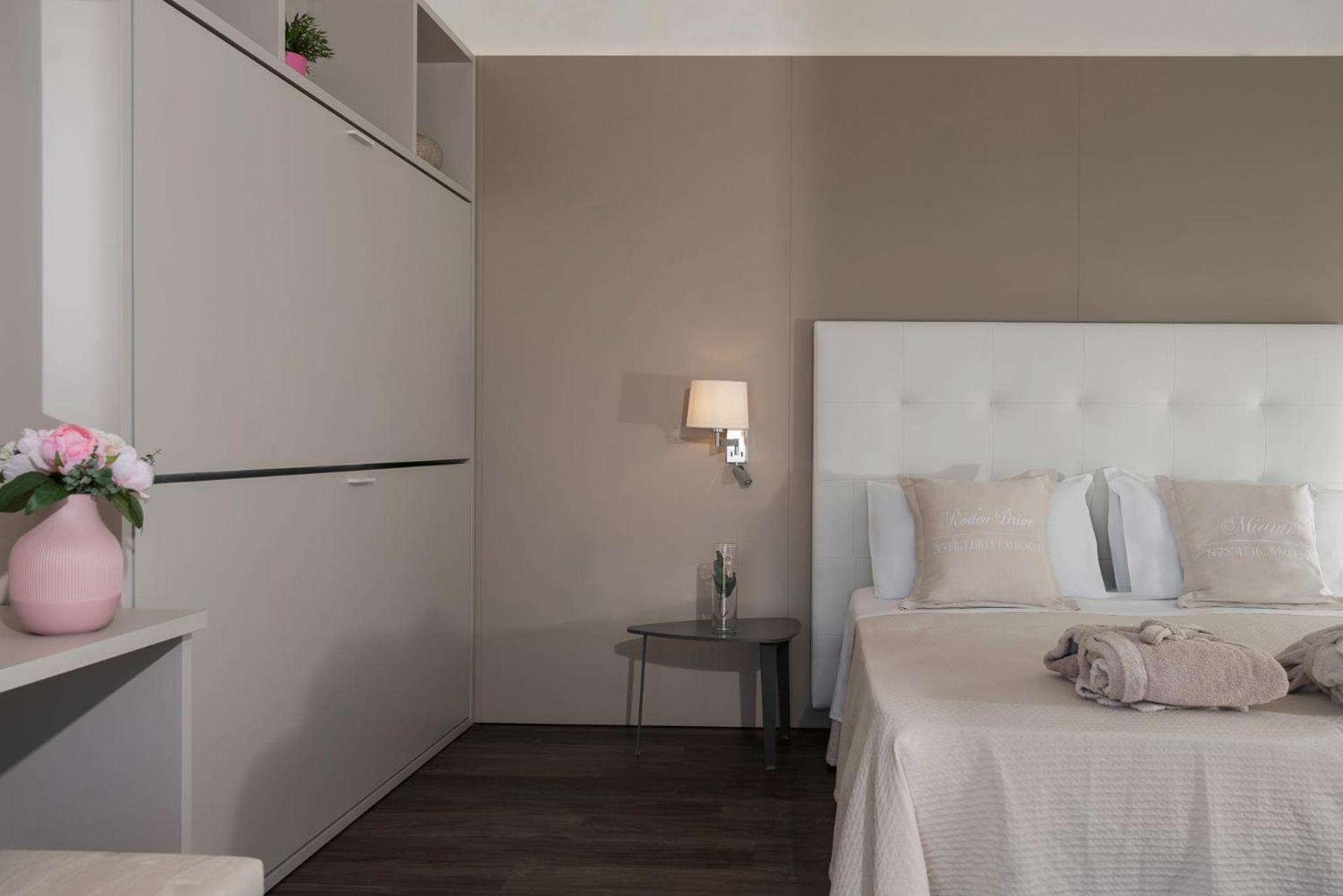 Ca' Bianca Hotel