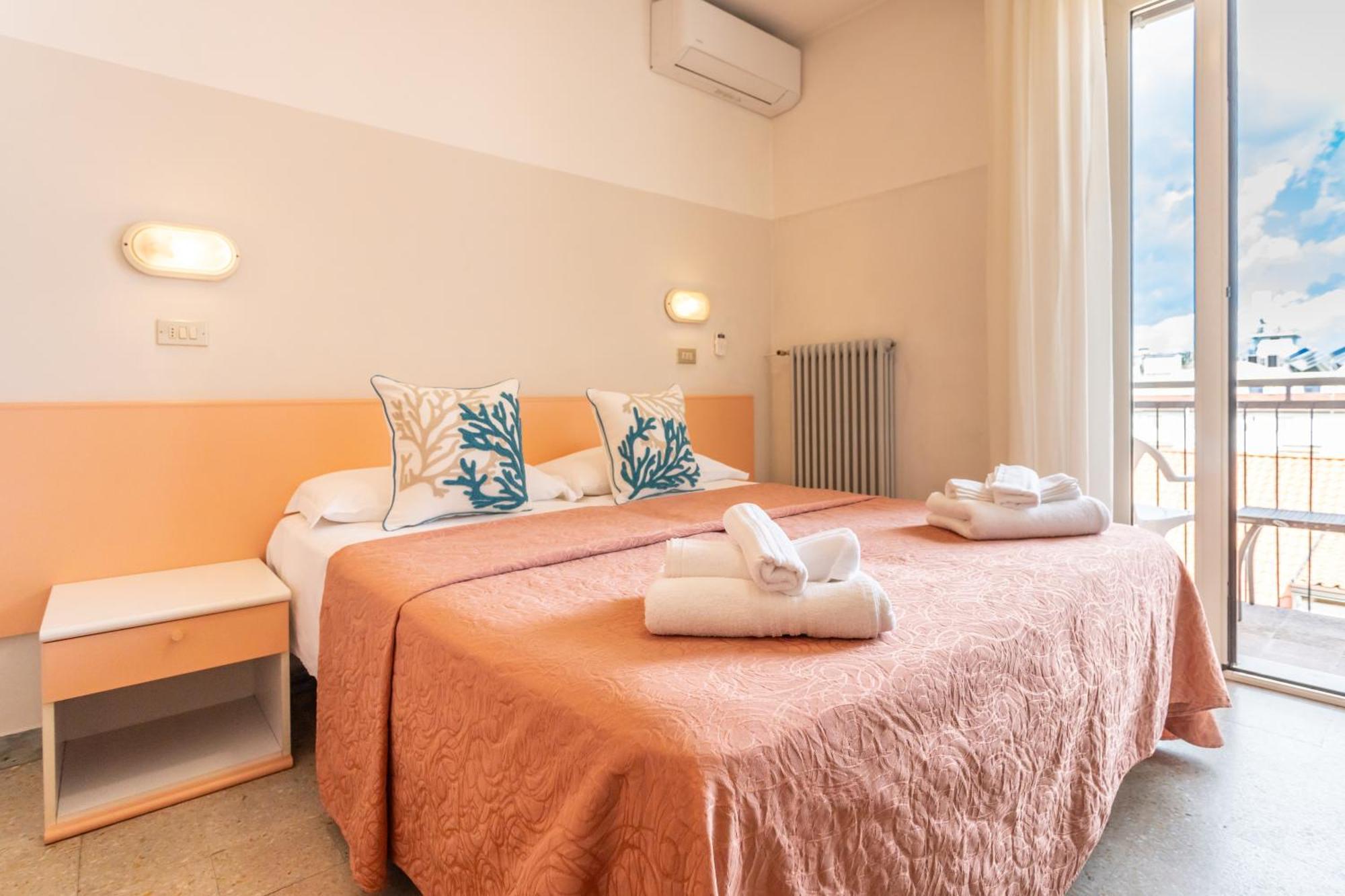 Selene - Vista Mare 3* Riccione