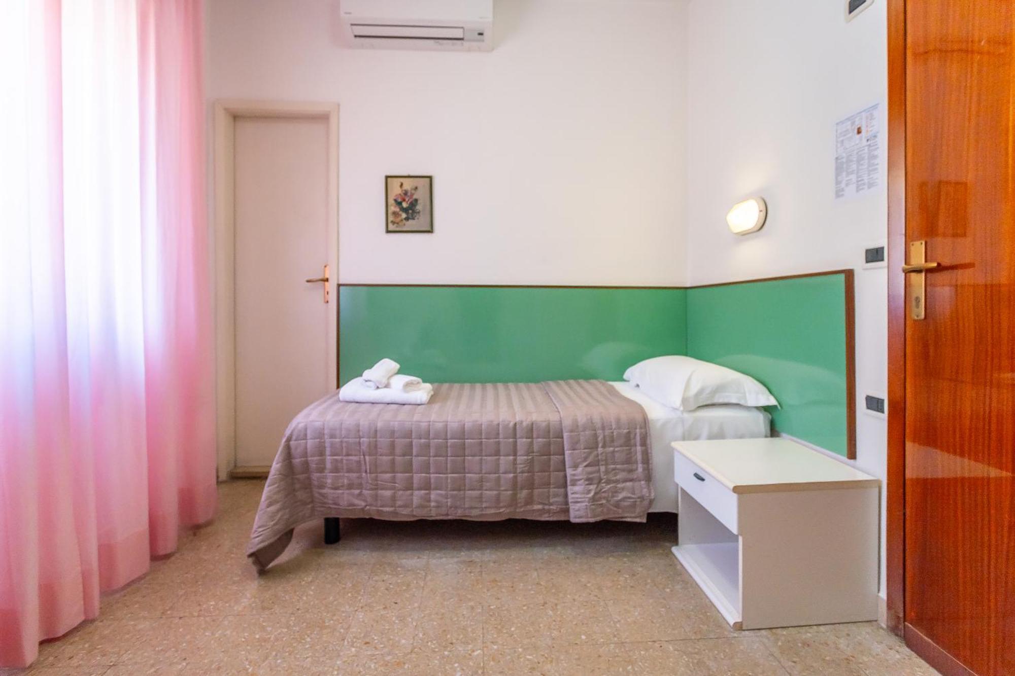 Selene - Vista Mare Riccione