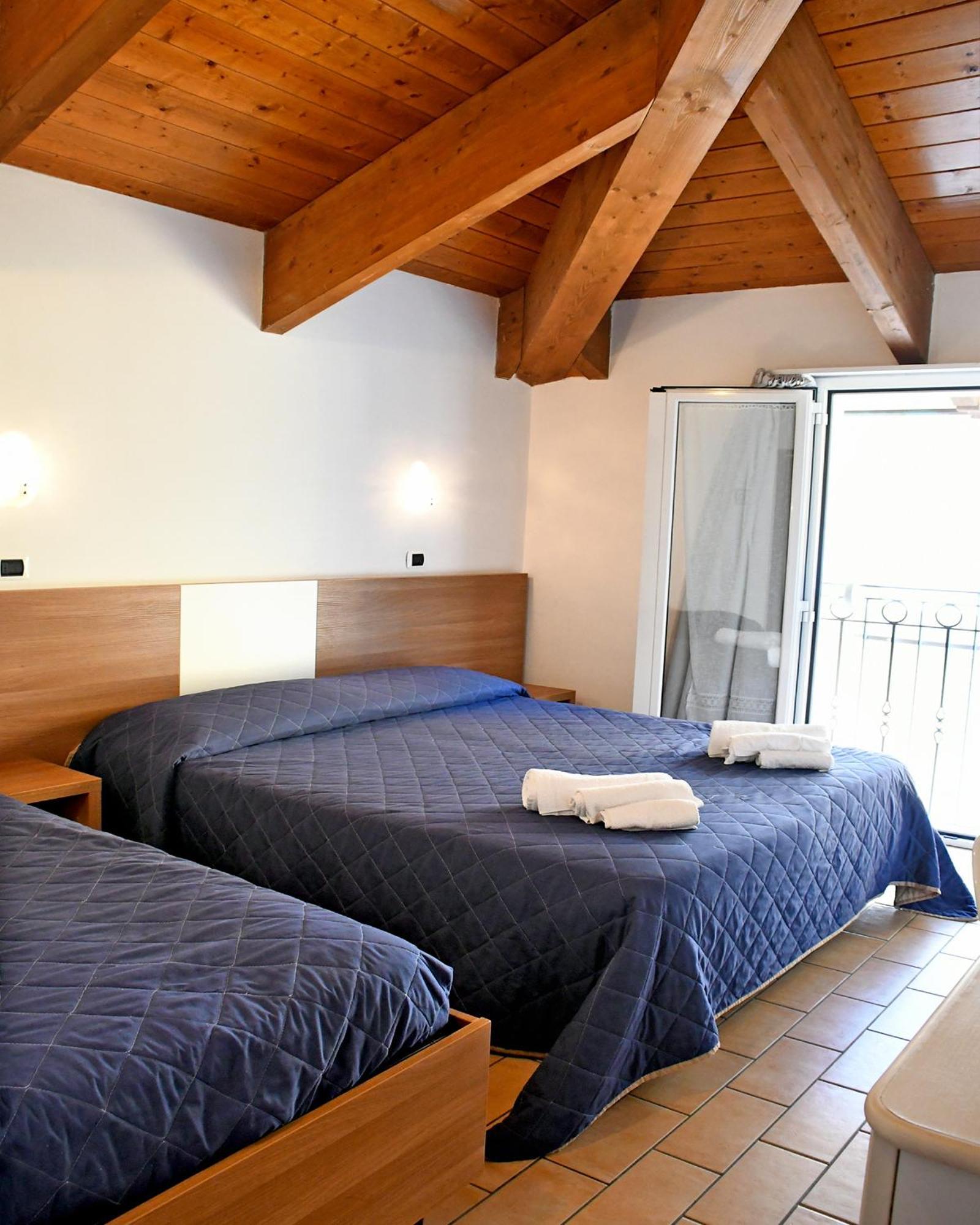 Edera - In Pieno Centro A Pochi Passi Dal Mare Hotel *