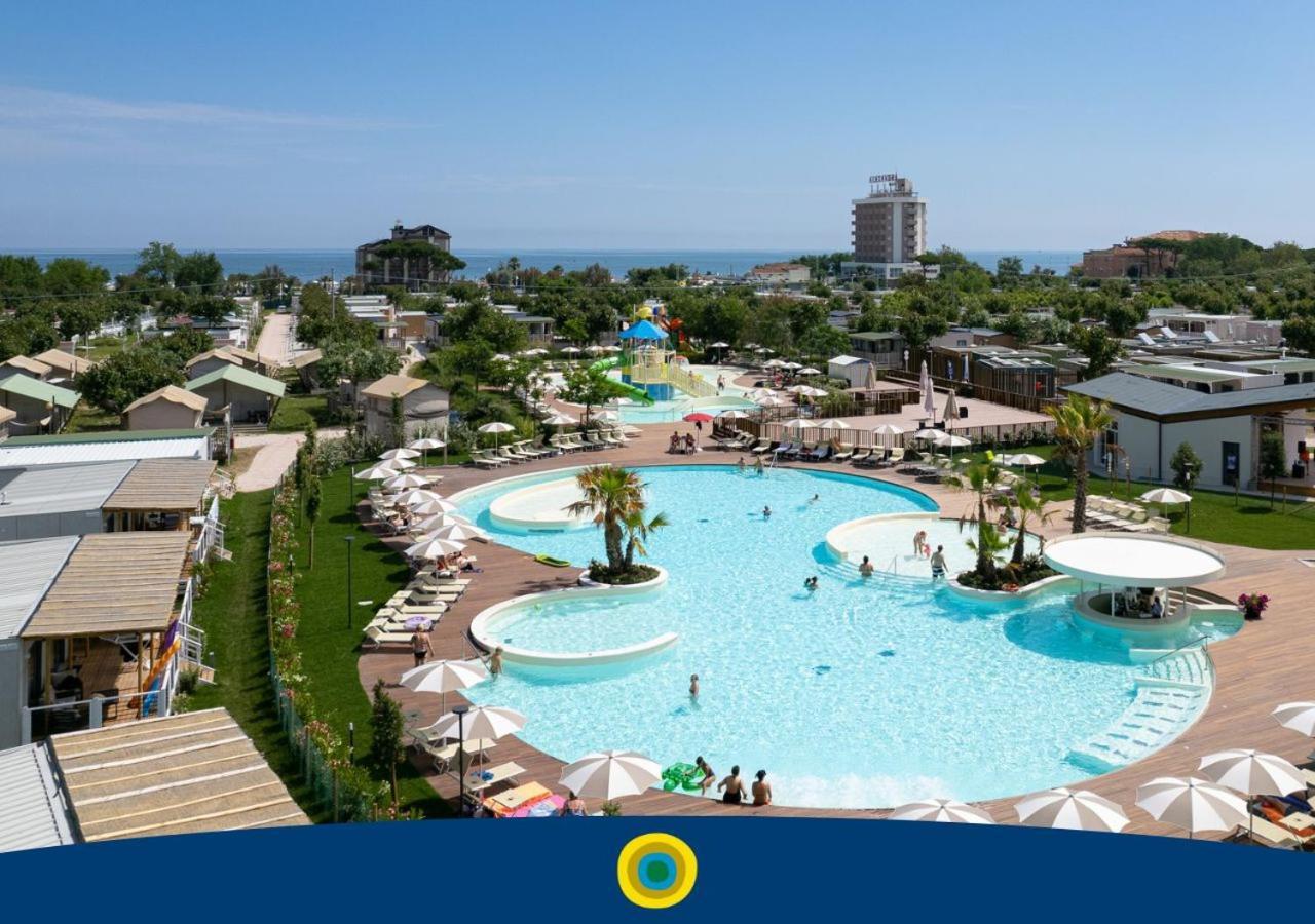 Parco vacanze Romagna Family Village 4*