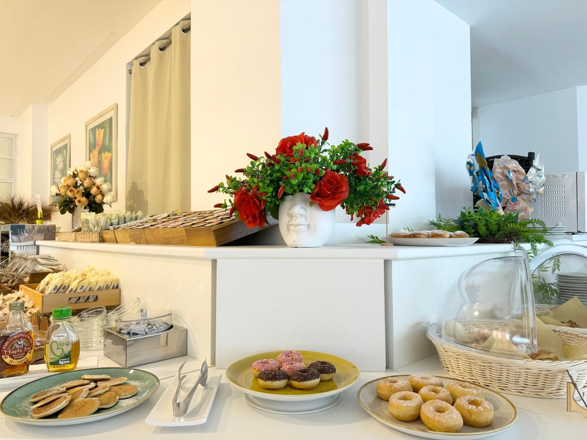 Augustus Hotel 4*