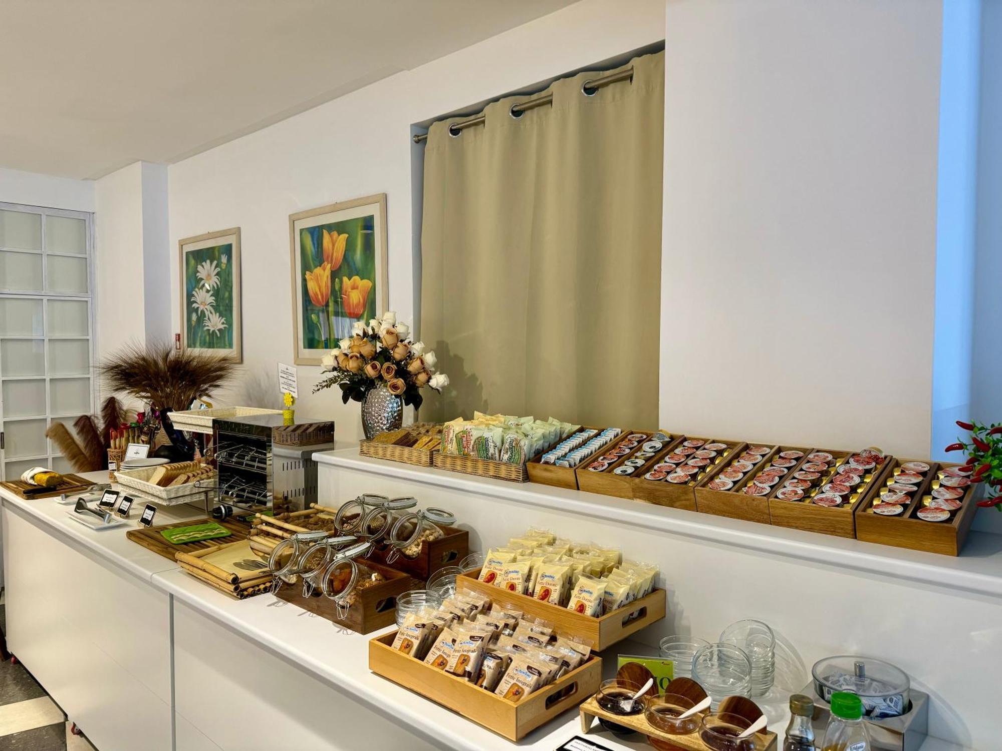 Augustus 4* Riccione