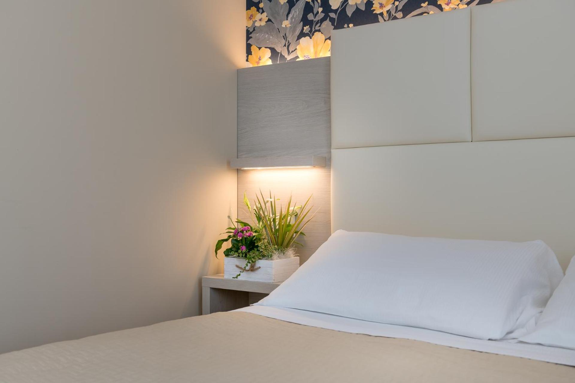 Hotel Hotel Corona 3*