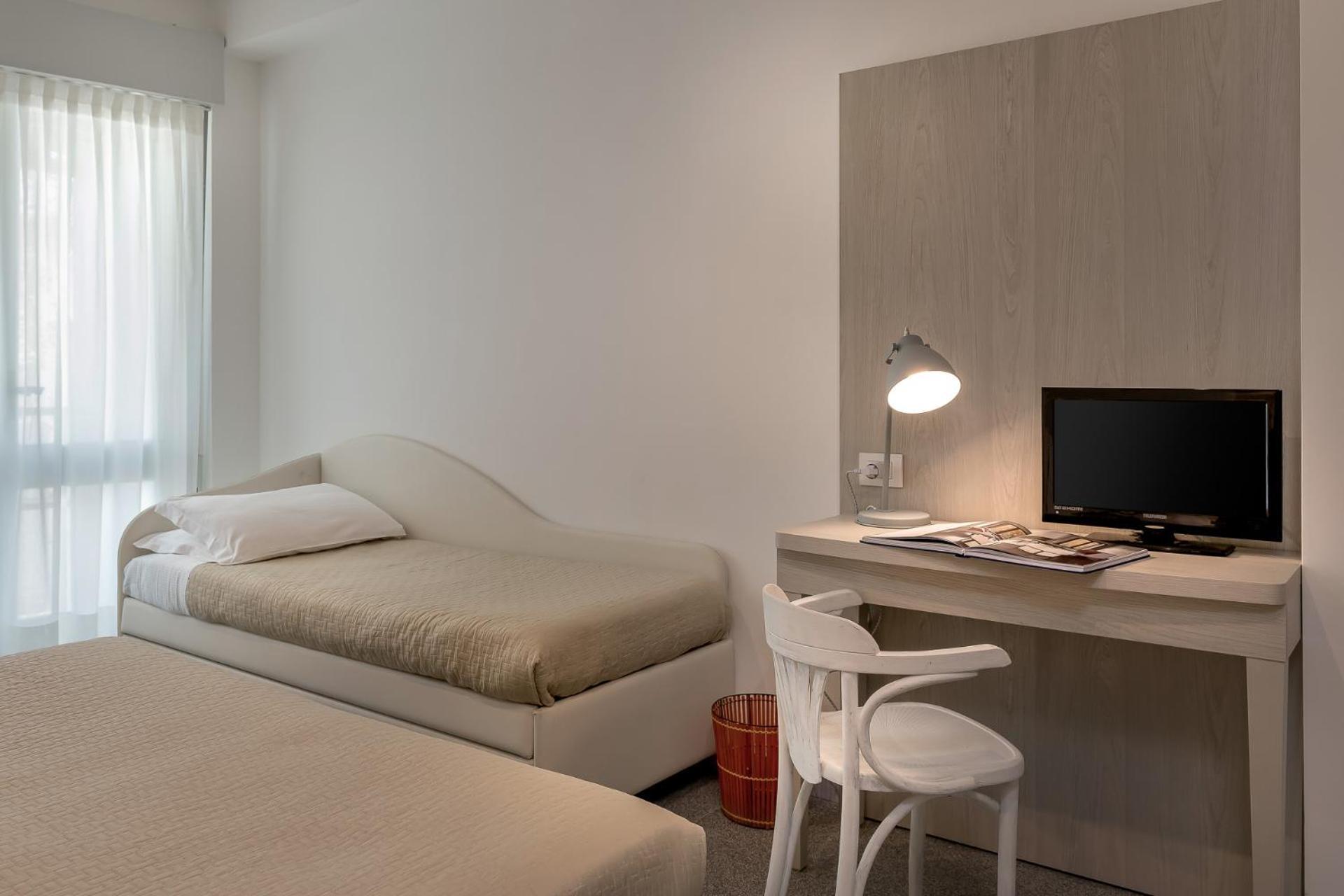 Hotel Corona 3*