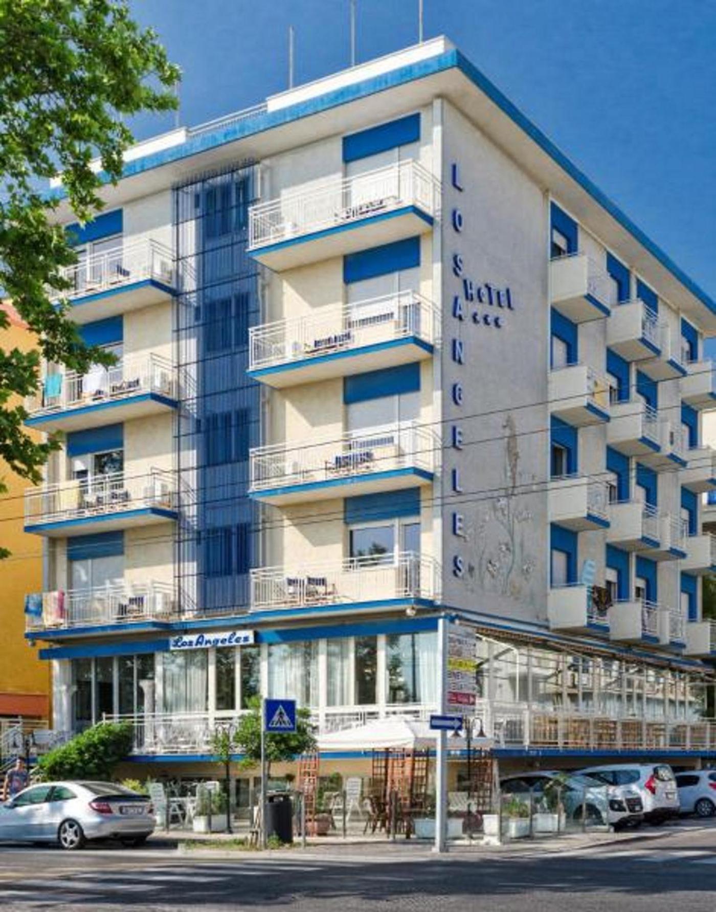 Angeles - Fronte Mare Hotel 3*