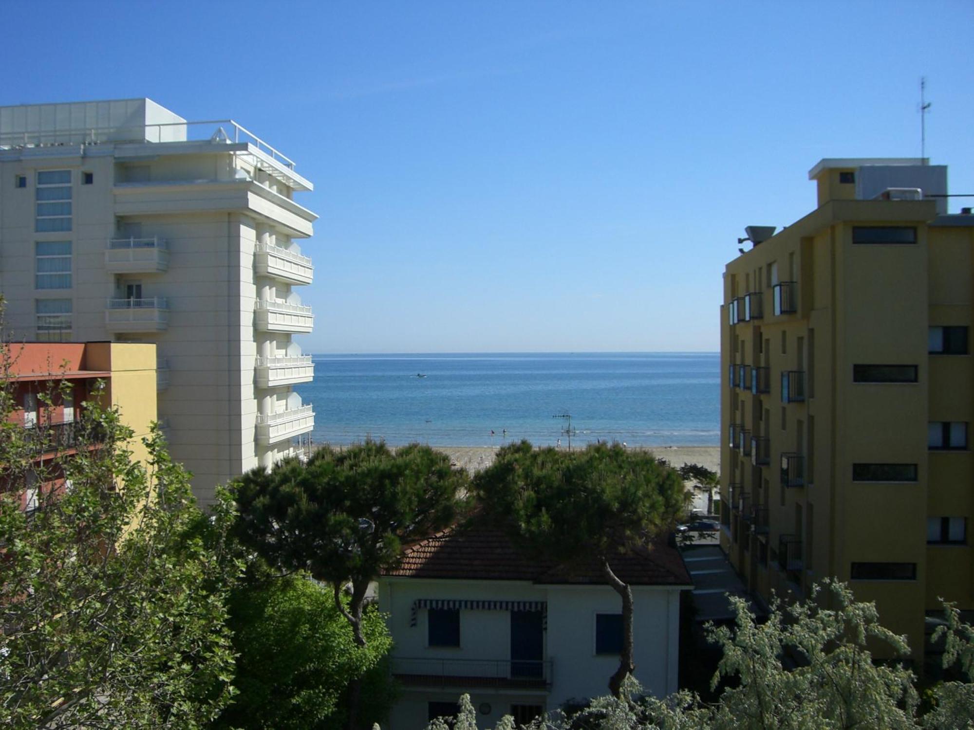 Taunus - Vista Mare Riccione
