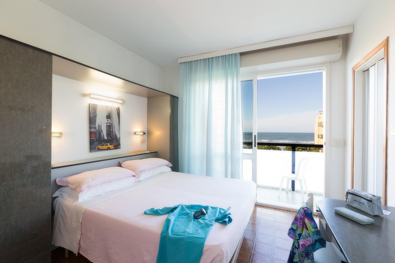 Taunus - Vista Mare Hotel Riccione