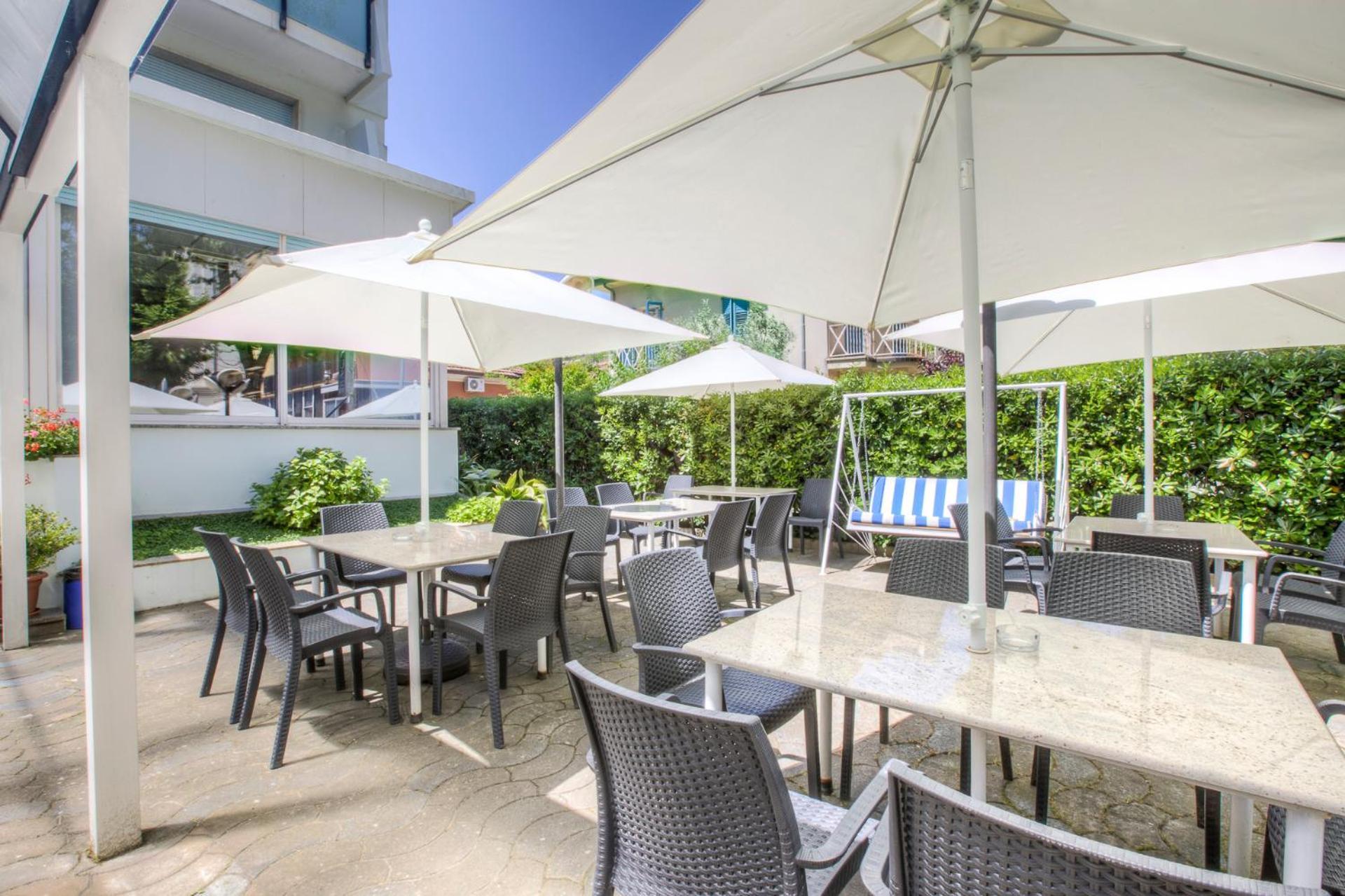 Taunus - Vista Mare 3* Riccione