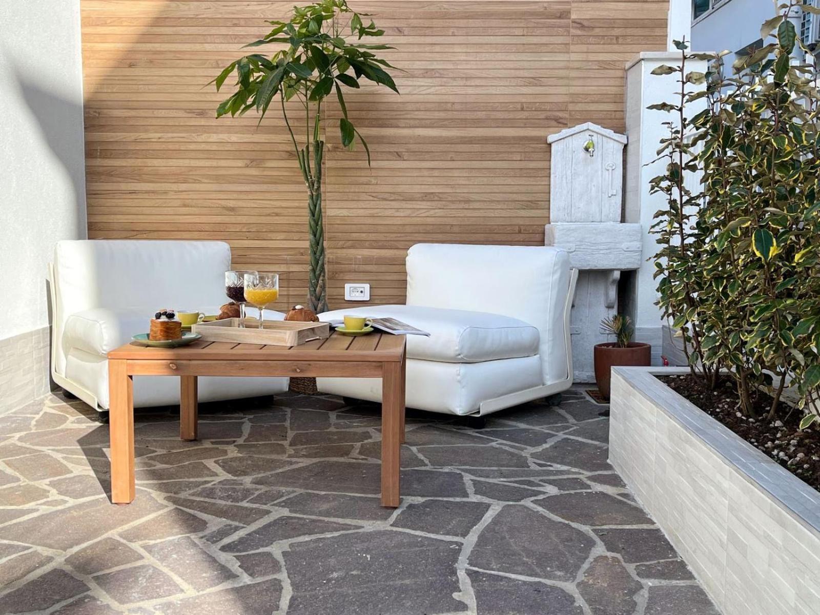 Palmitas, Casettina Indipendente Con Giardino *