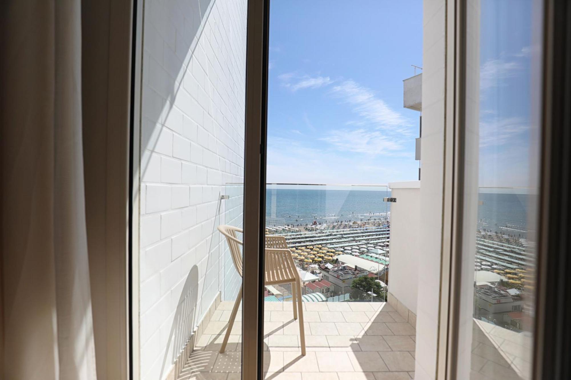 Hotel Daniel's Fronte Mare Riccione