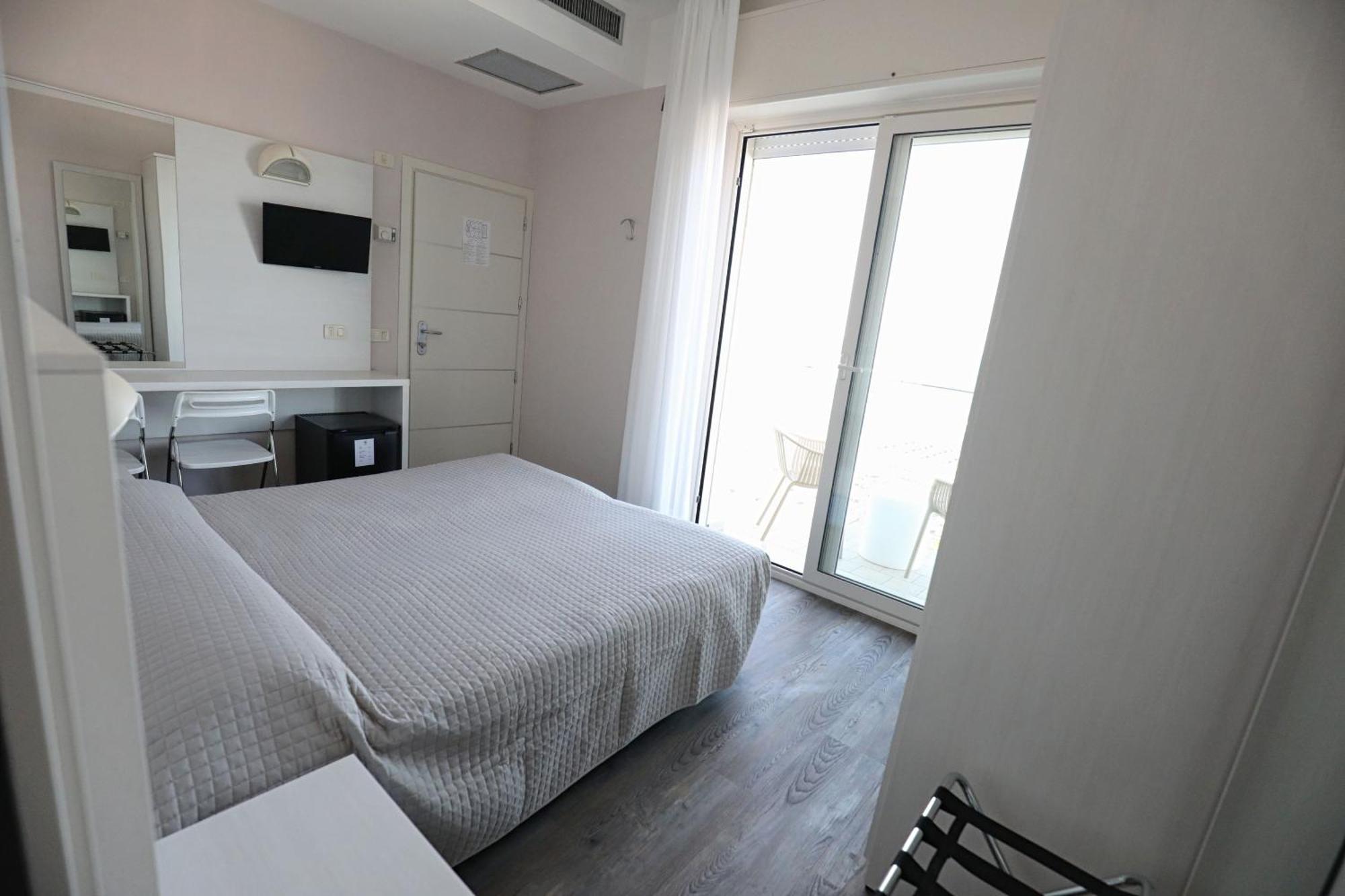 Daniel's Fronte Mare Hotel 3*