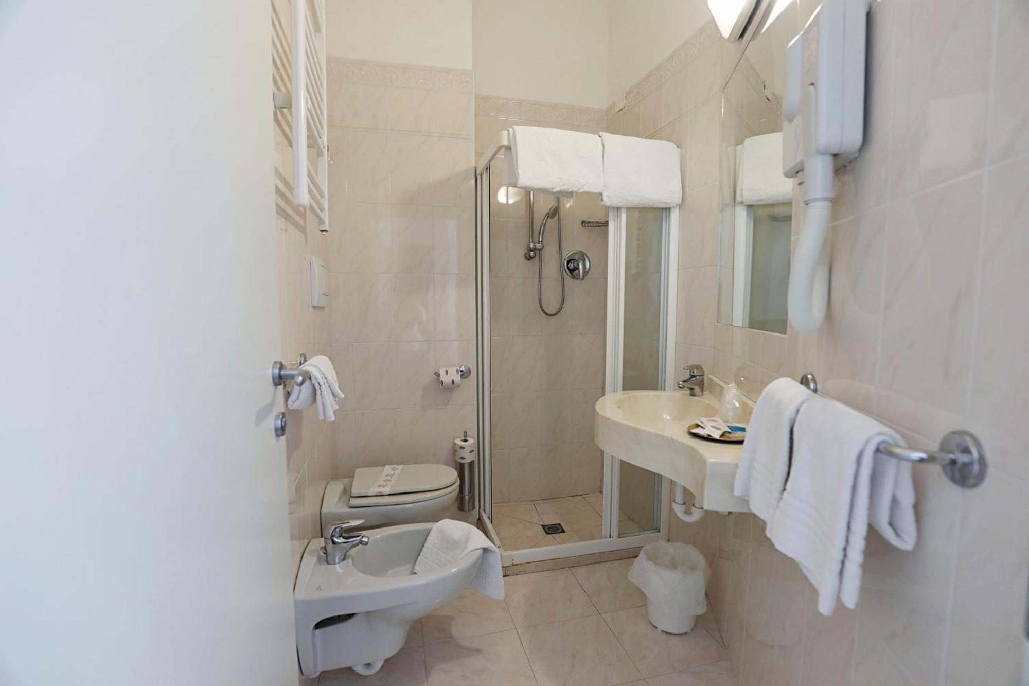 Daniel's Fronte Mare Hotel 3*
