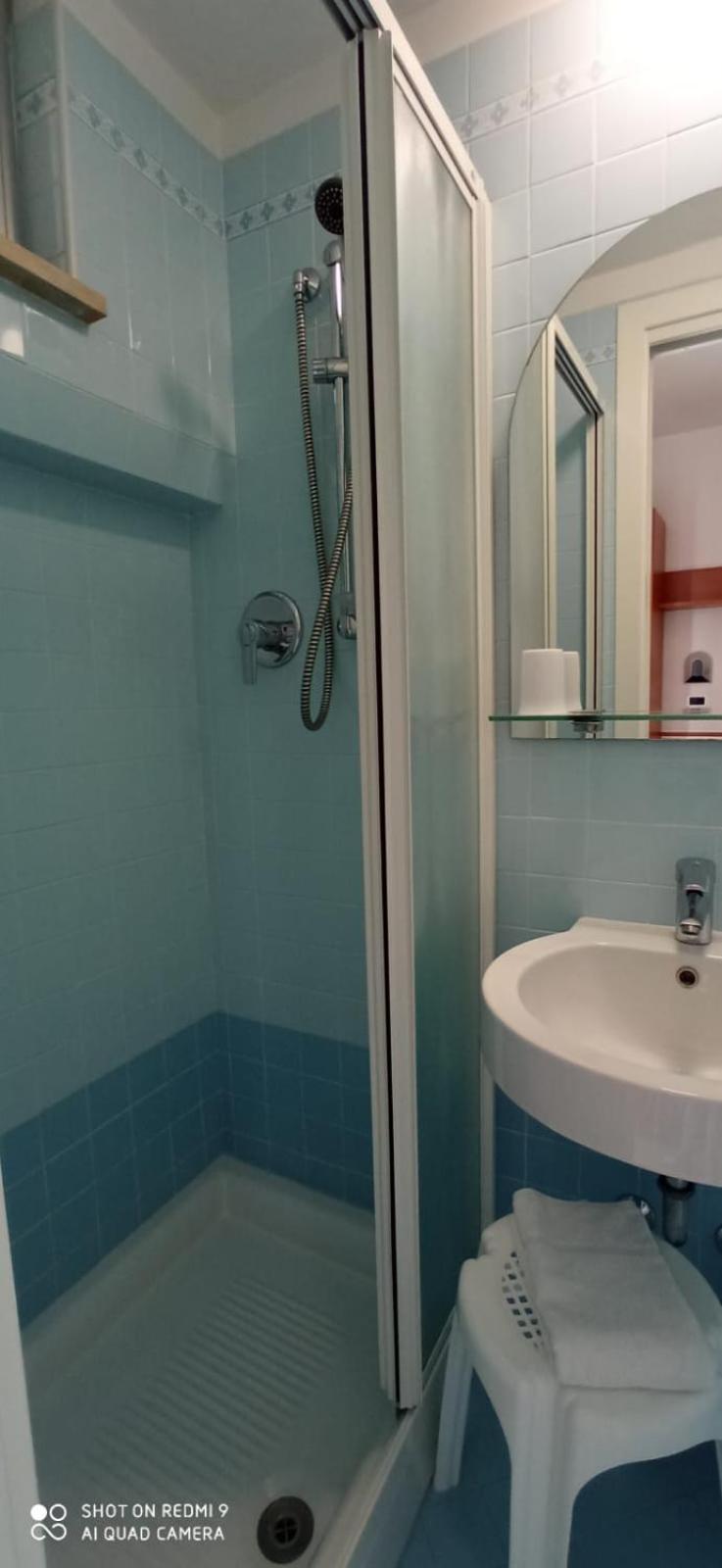 Hotel Rossella 2*