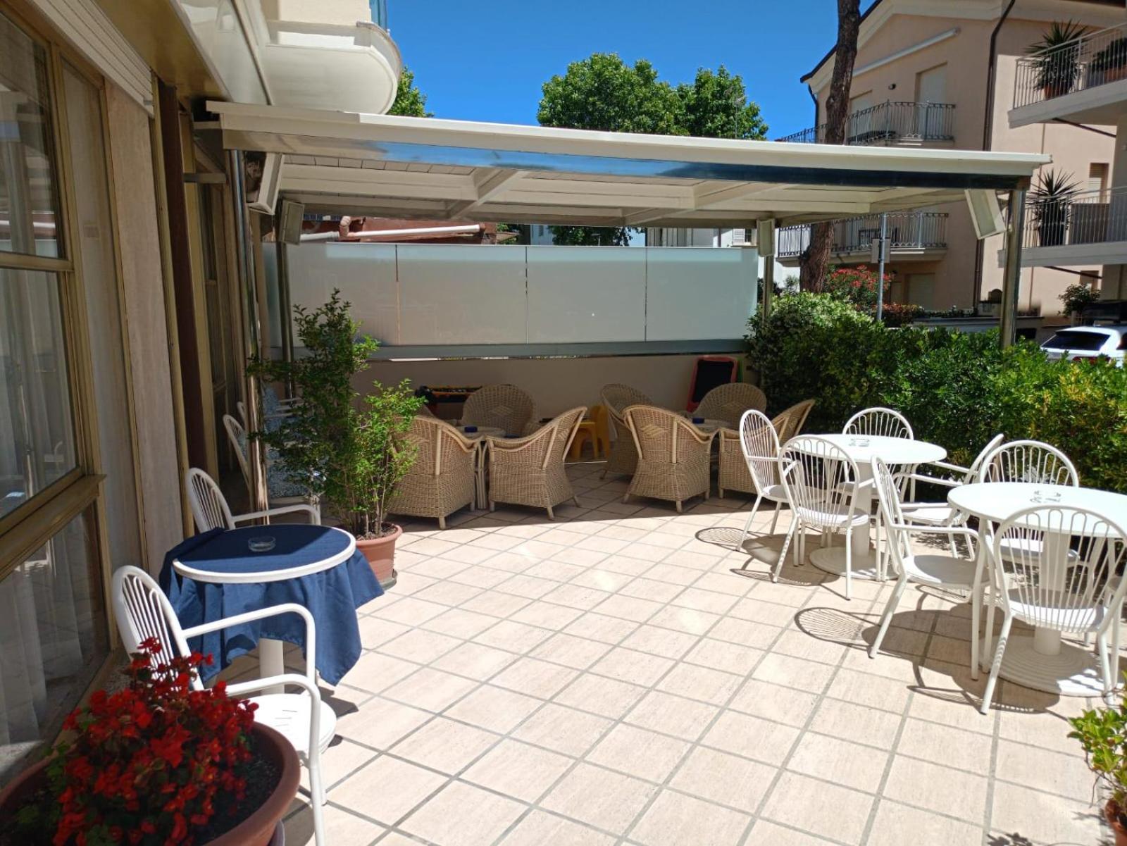 Hotel Rossella 2*