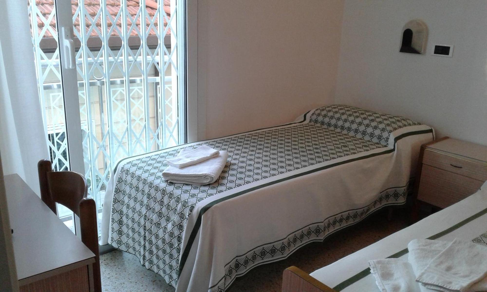 Hotel Rossella 2*