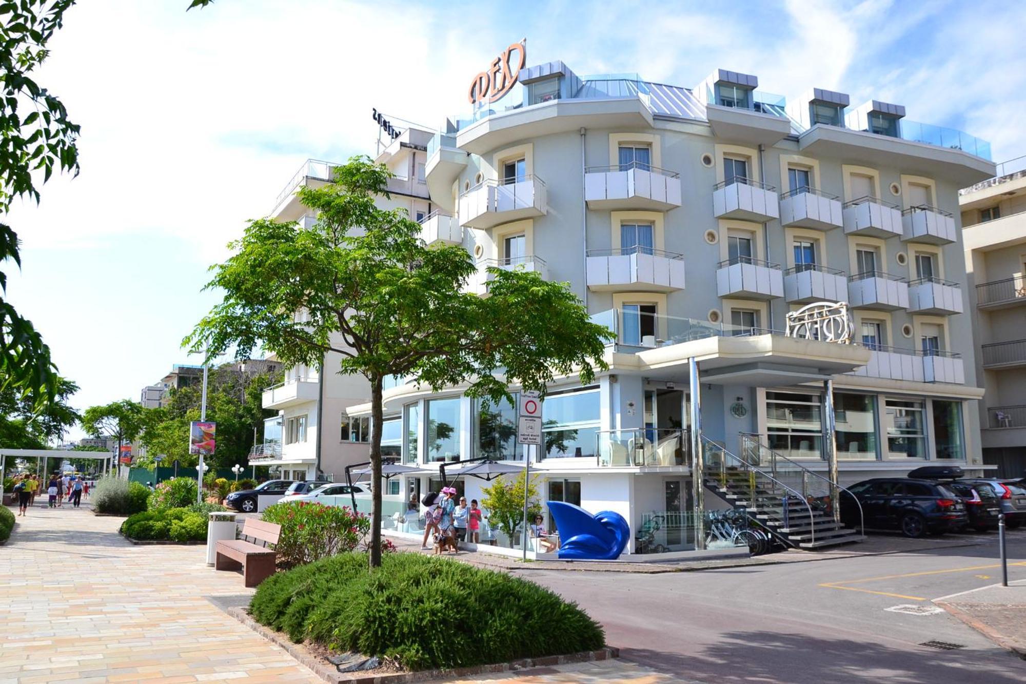 Hotel Rex - Fronte Mare 3*