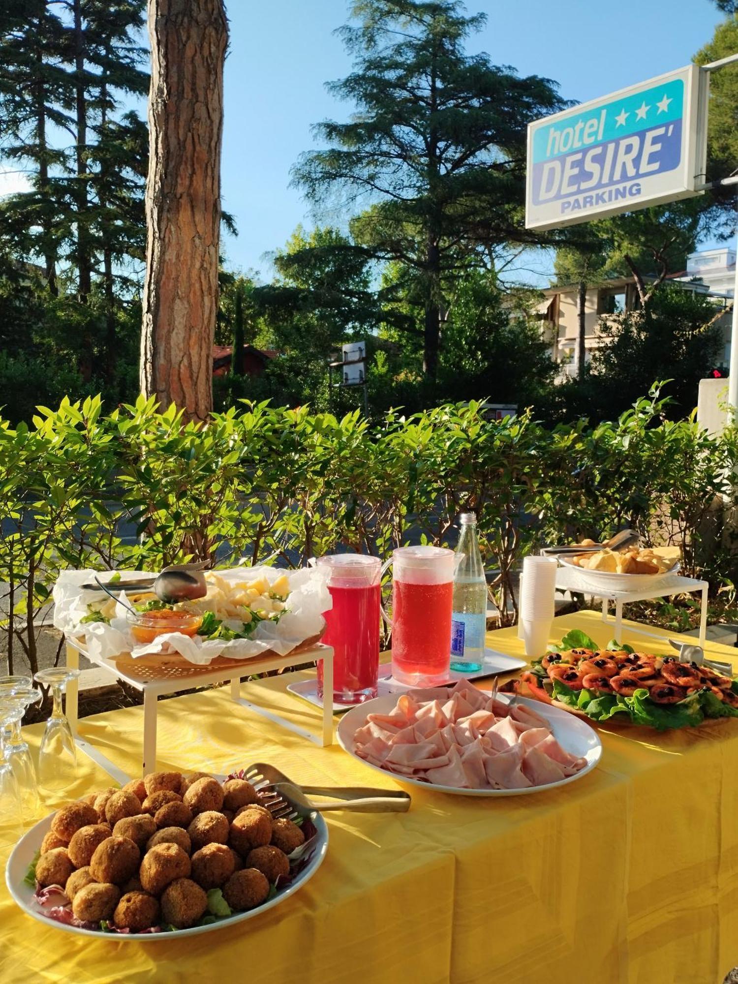 Desire' Hotel 3*