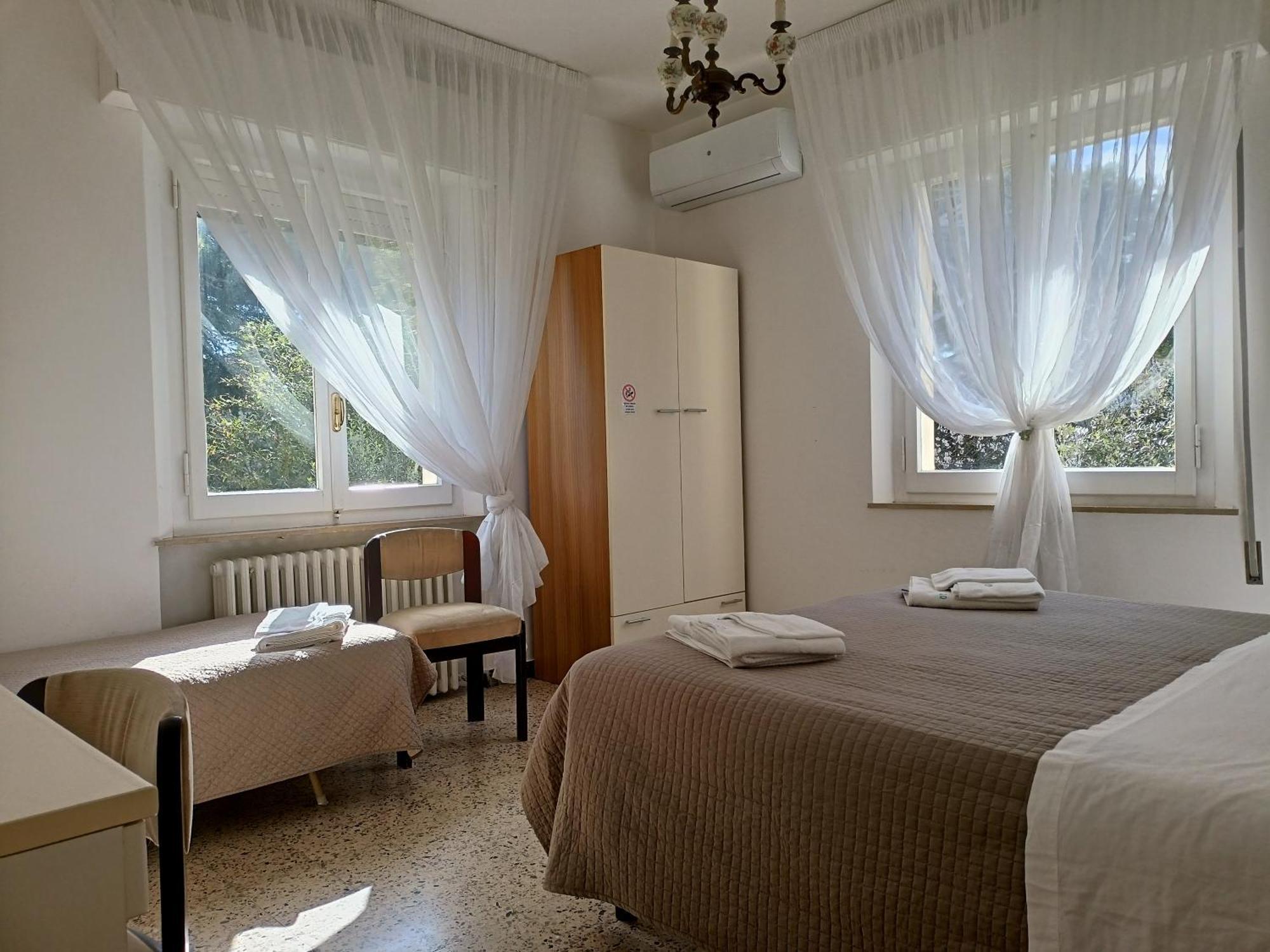 Beeliving Room&breakfast (adults Only) *