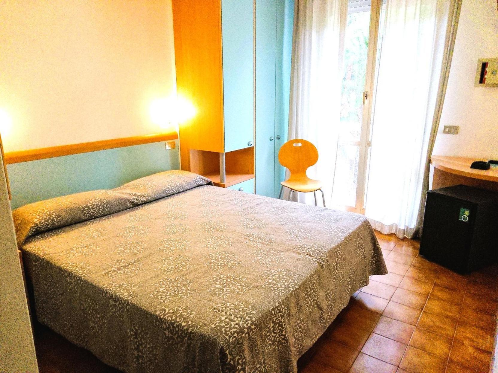 Hotel Etna 3*