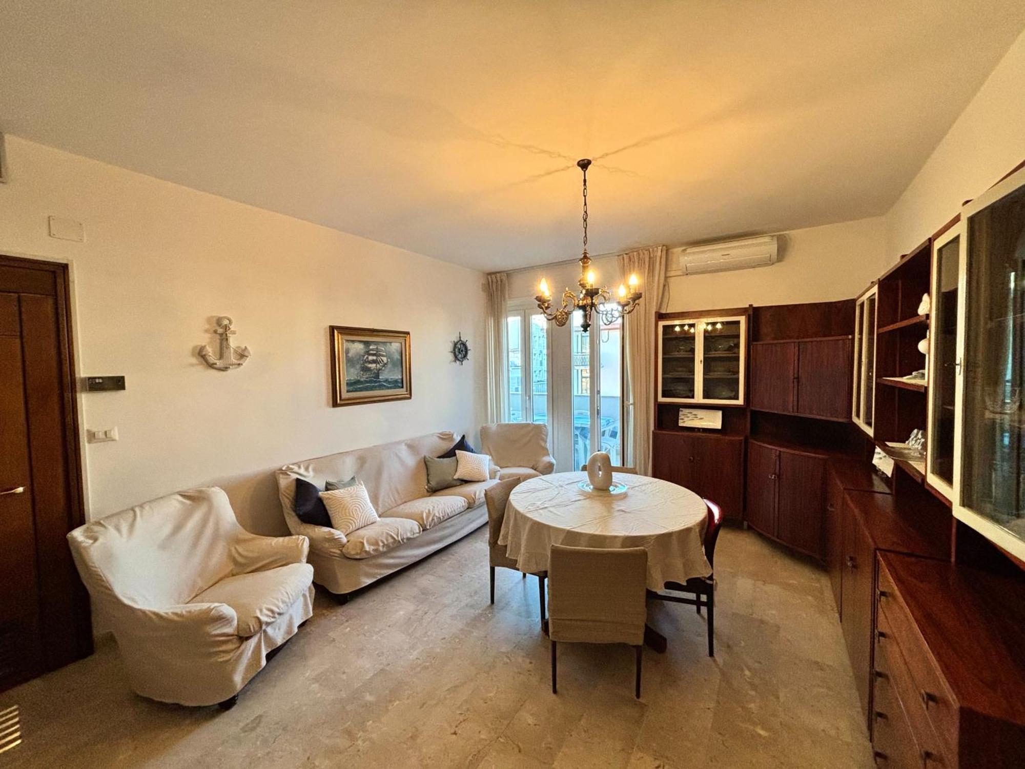 Aria Di Mare Su Viale Ceccarini Apartment Riccione