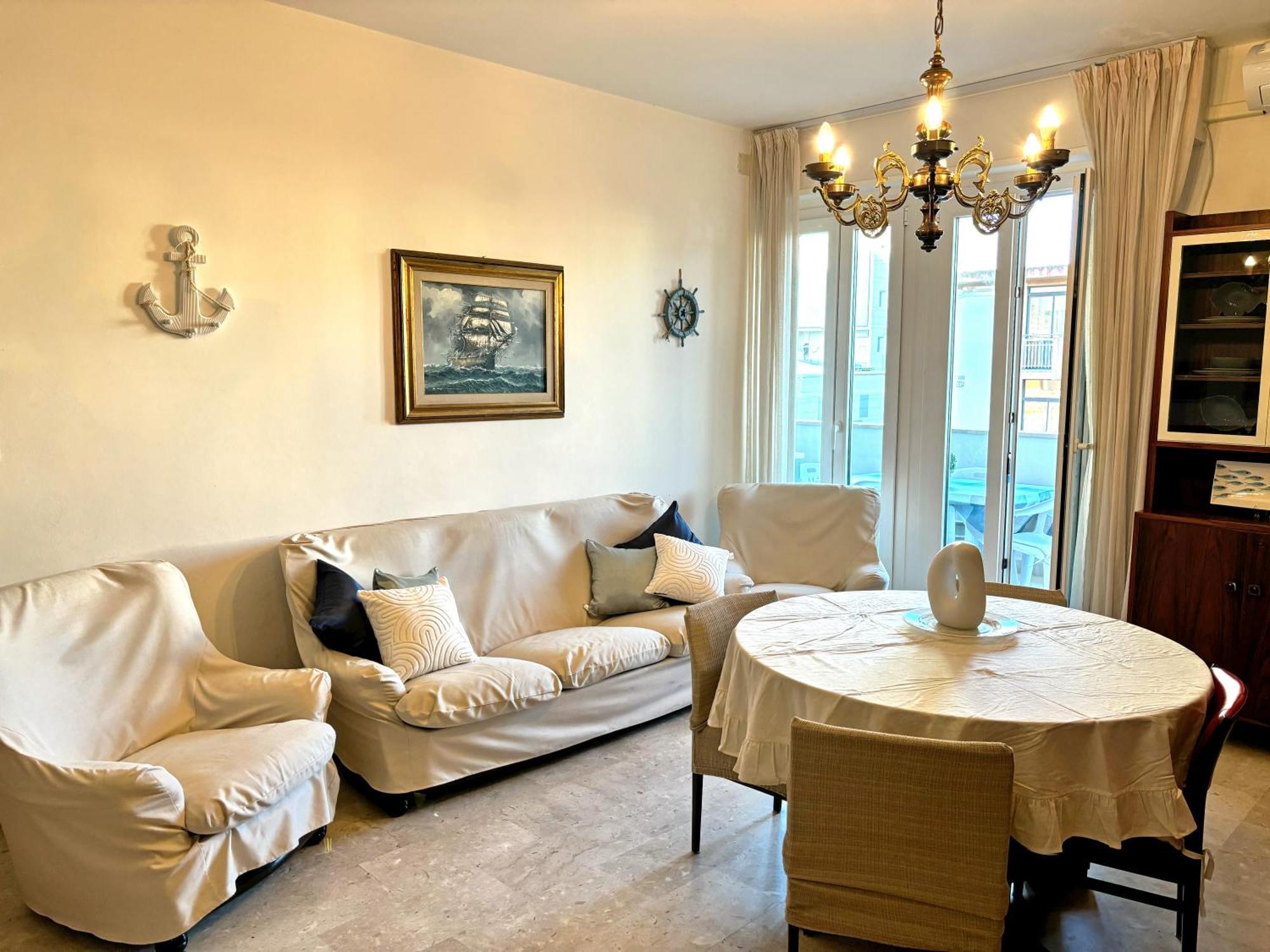 Apartment Aria Di Mare Su Viale Ceccarini