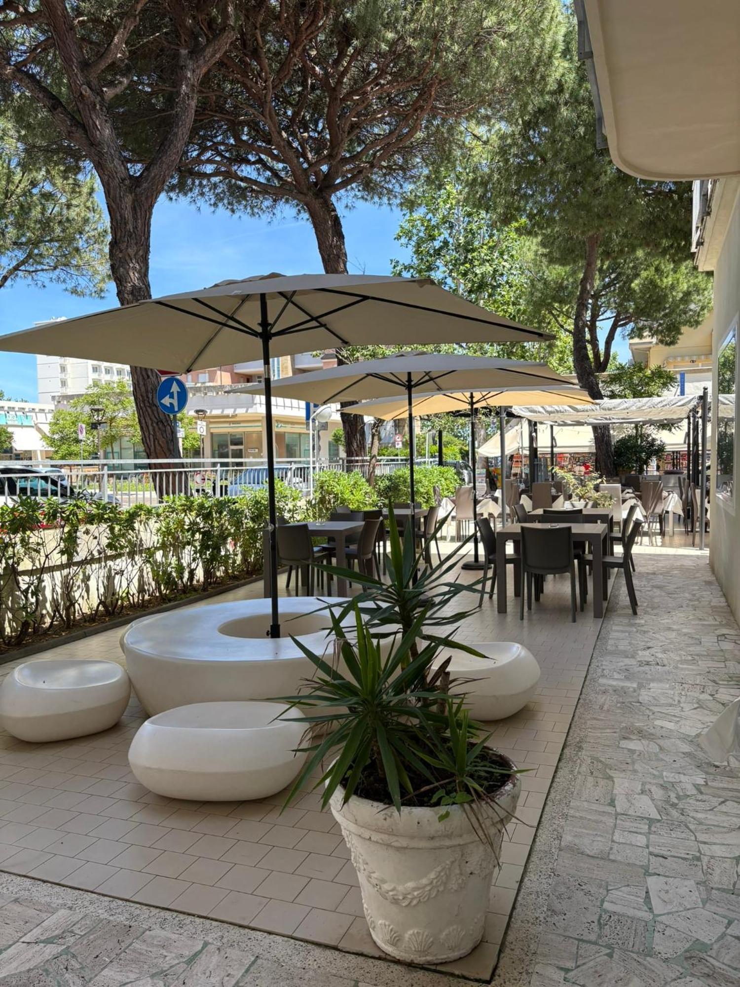 Bianca Orchidea Hotel 3*