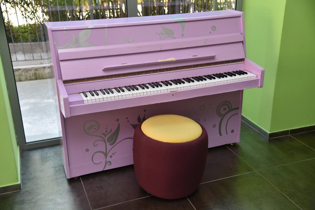Sound Aparthotel 3*