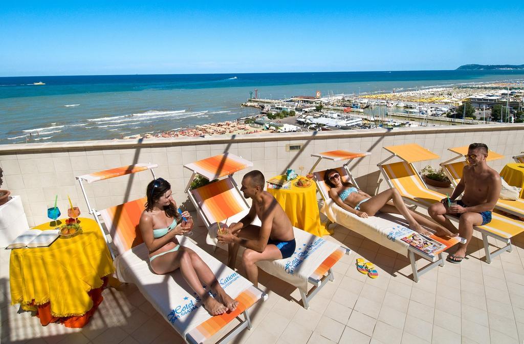 Des Nations - Vintage Sul Mare Riccione