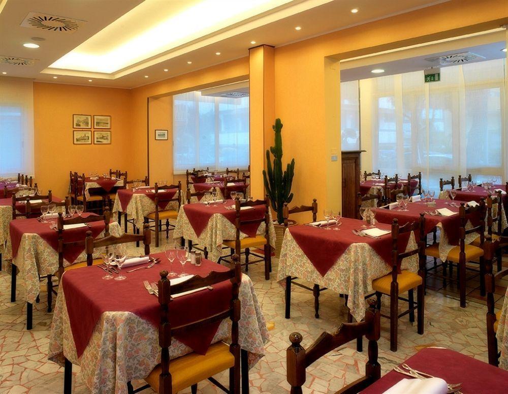 Mirabella Hotel 2*