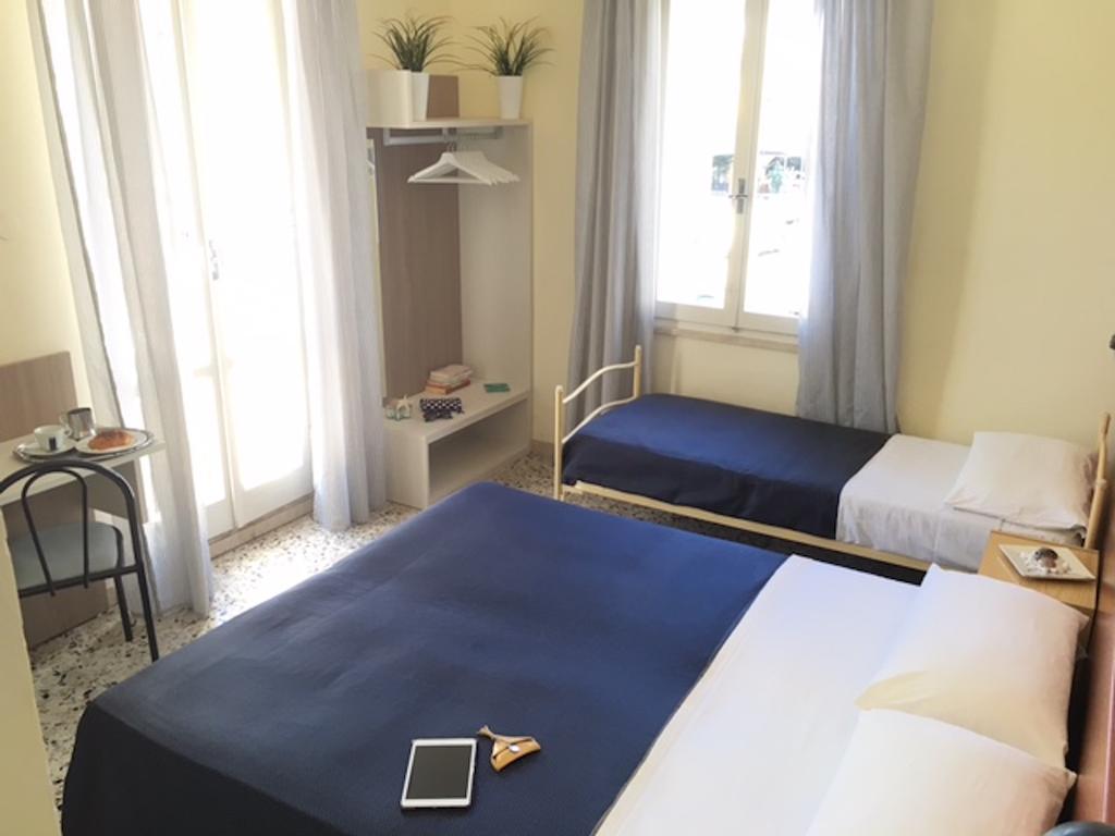 Byron Light Nuova Gestione 2024 2* Riccione
