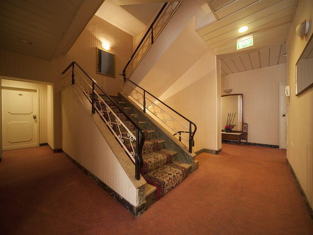 Hotel Aquila D'oro 3*